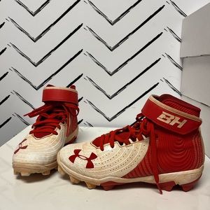 Under Armour Boys Red/White Bryce Harper Bryce Harper Baseball Cleats 3.5Y